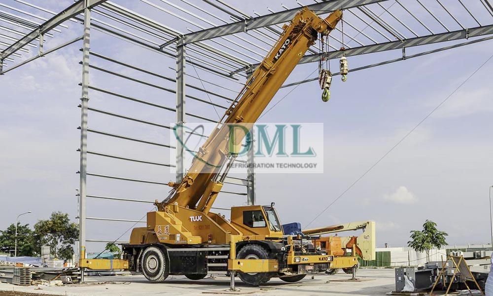 cho thuê xe cẩu 70 tấn